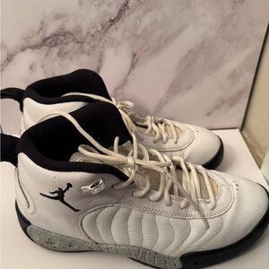 Size 9 - Air Jordan Jumpman Pro White